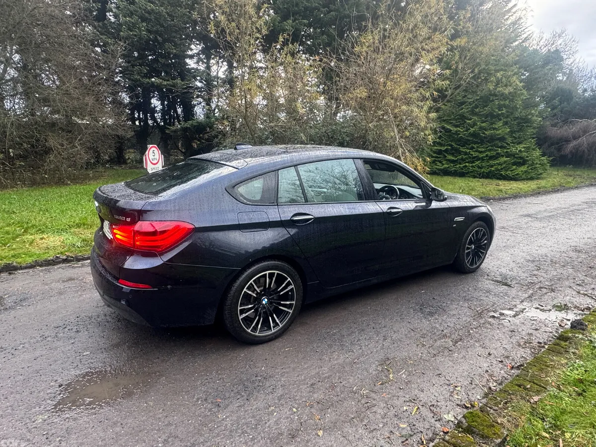 BMW 5-Series Hatchback, Diesel, 2016, Black