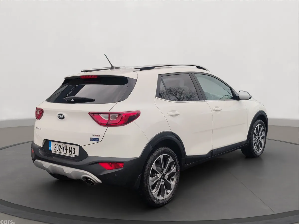 Kia Stonic Estate/Jeep, Petrol, 2020, White