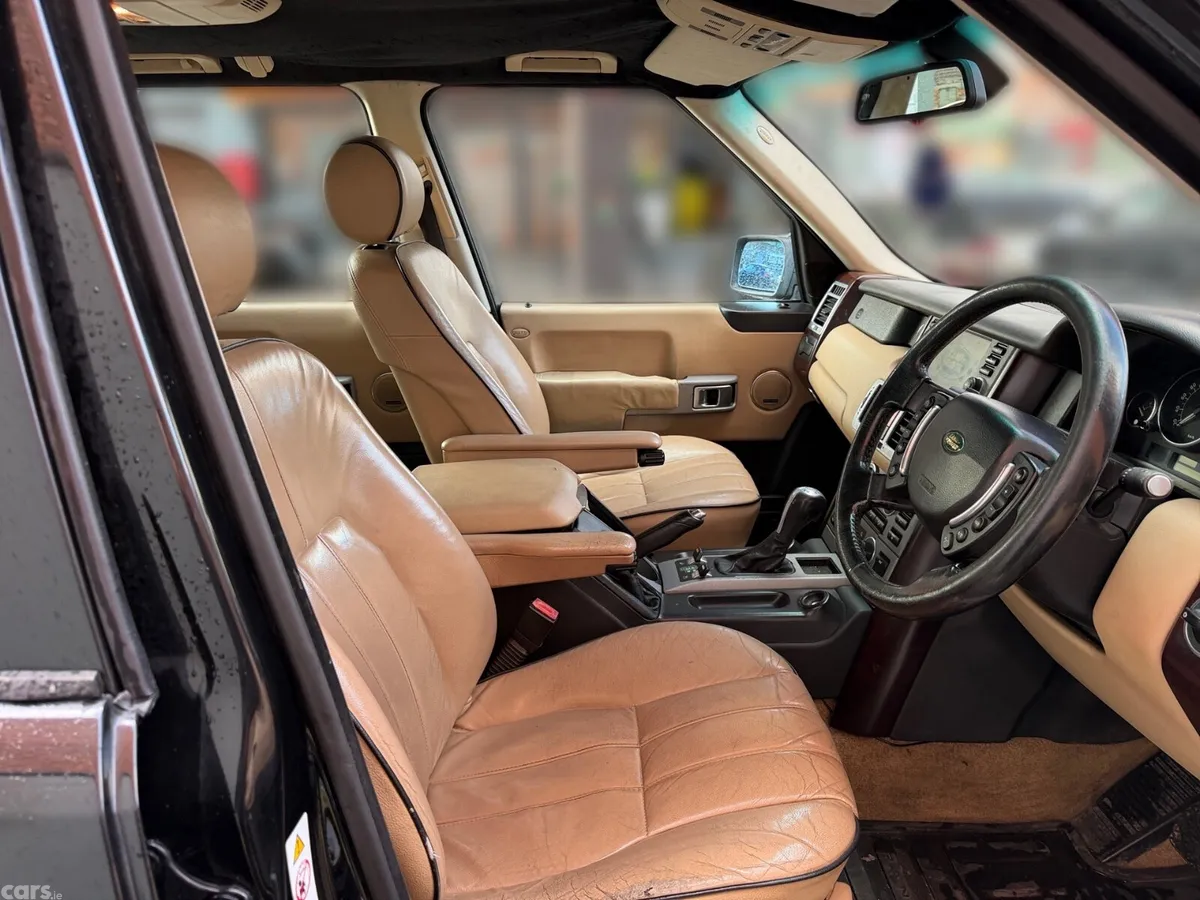 Land Rover Range Rover SUV, Diesel, 2005, Black