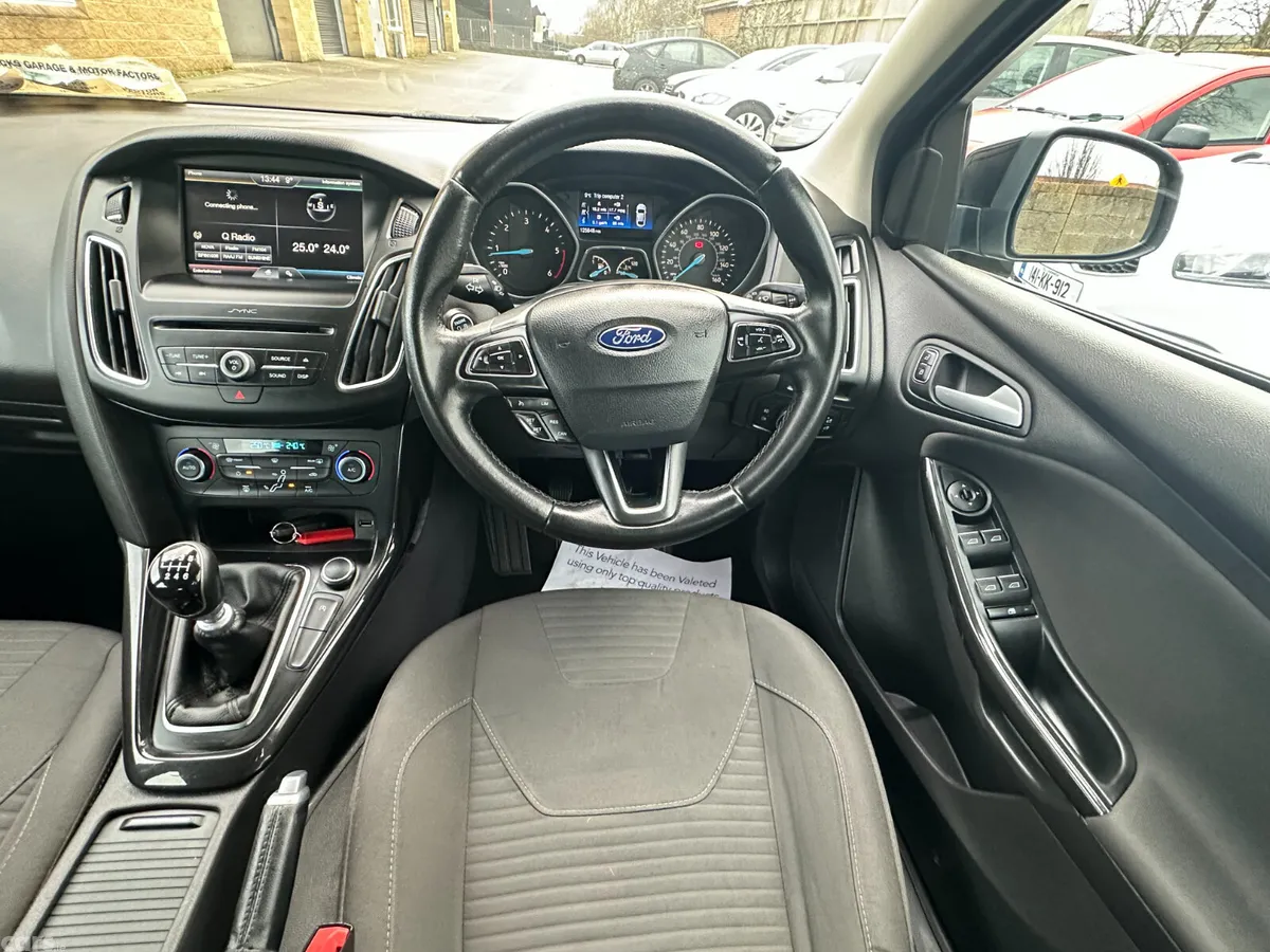 Ford Focus Hatchback, Diesel, 2016, Black