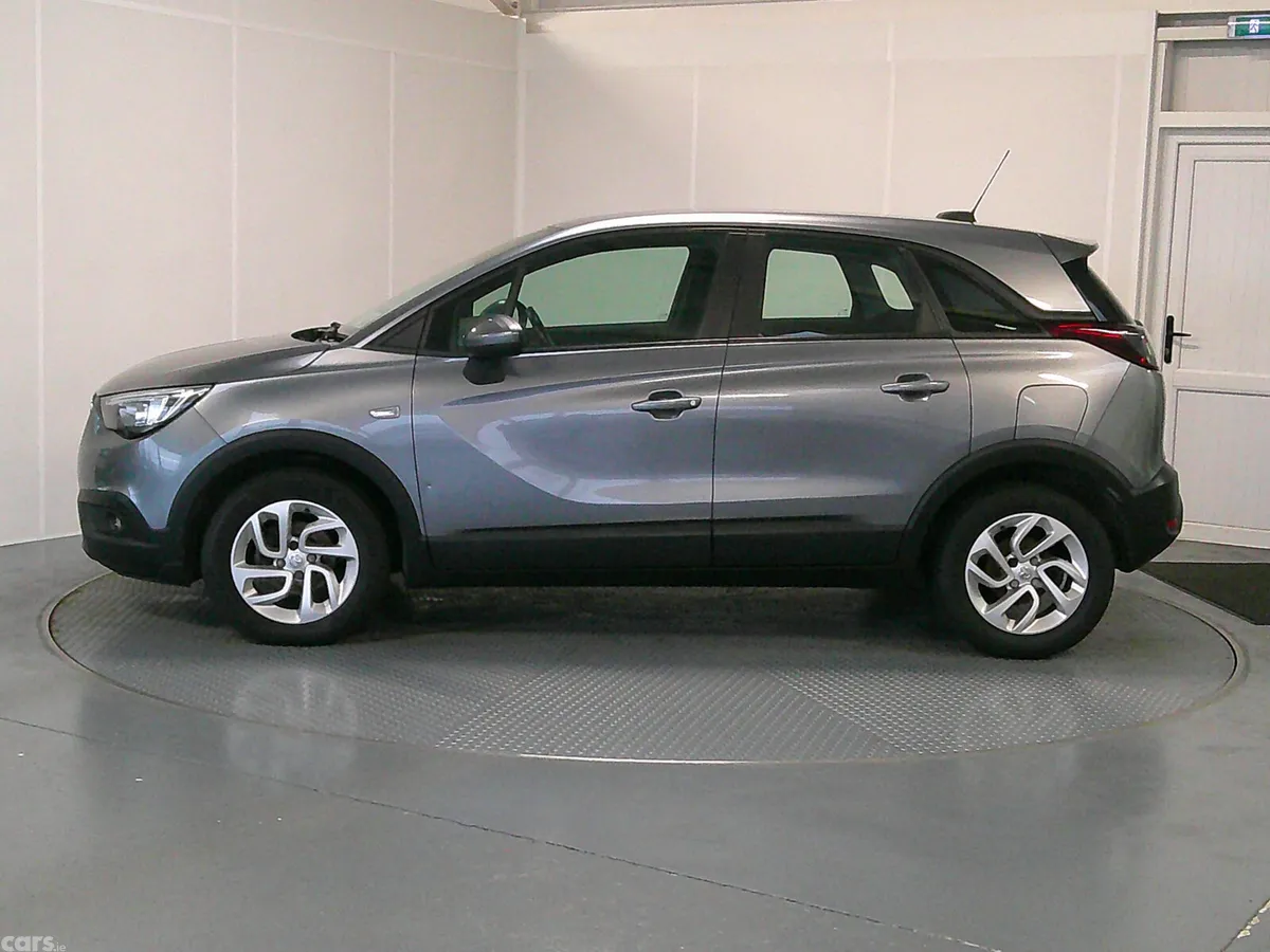 Opel Crossland X SUV, Diesel, 2018, Grey
