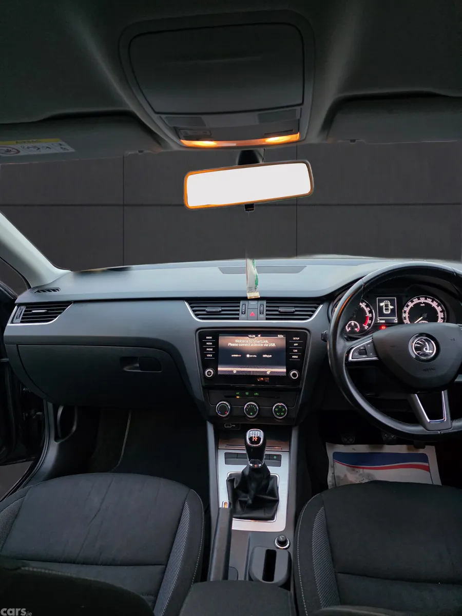 Skoda Octavia Saloon, Diesel, 2020, Black