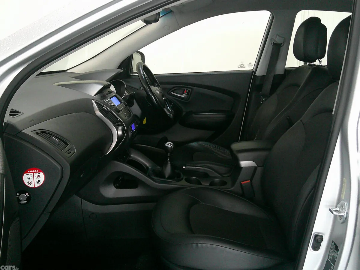 Hyundai ix35 SUV, Diesel, 2015, Silver