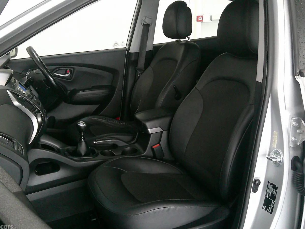Hyundai ix35 SUV, Diesel, 2015, Silver