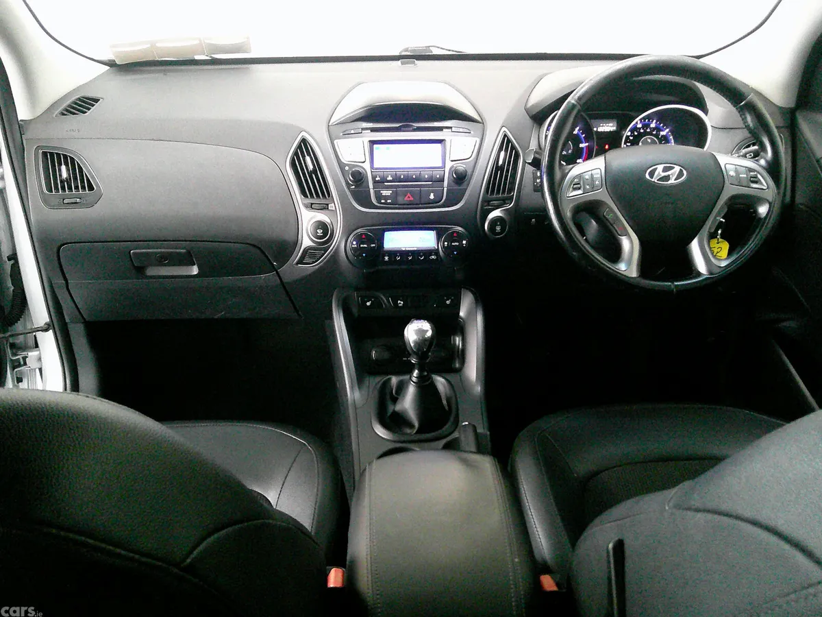 Hyundai ix35 SUV, Diesel, 2015, Silver
