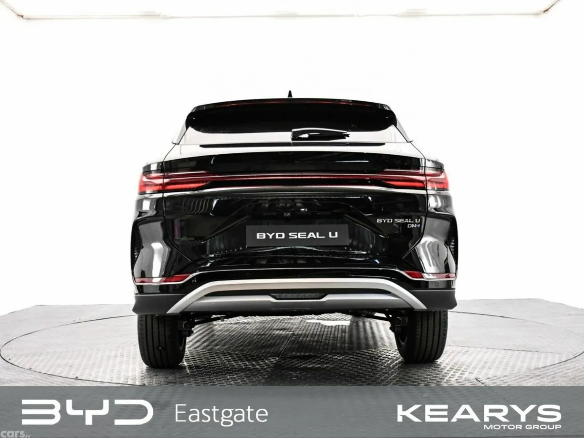 BYD SEAL U SUV, Petrol Plug-in Hybrid, 2027, Black