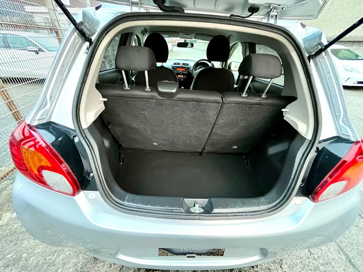 Mitsubishi Mirage Hatchback, Petrol, 2014, Silver