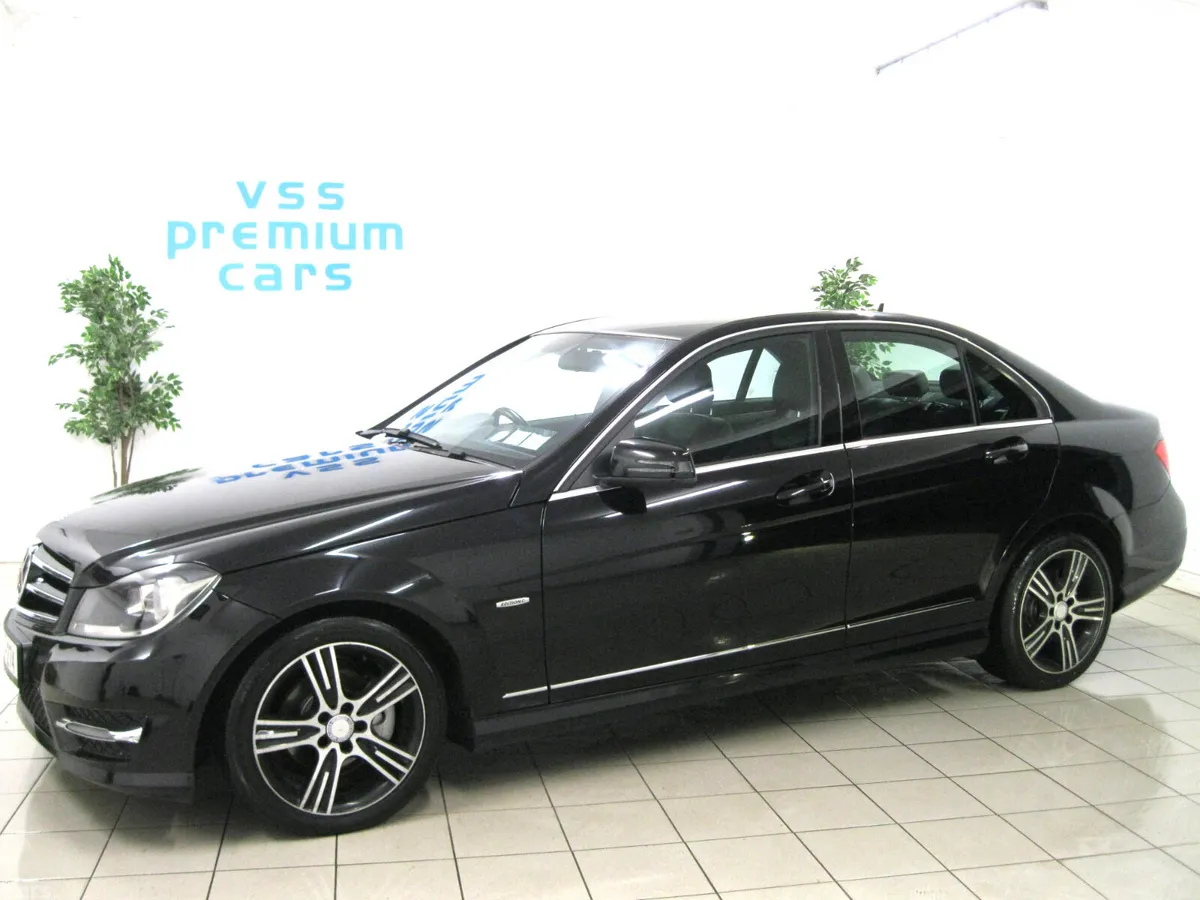 Mercedes-Benz C-Class Saloon, Diesel, 2014, Black