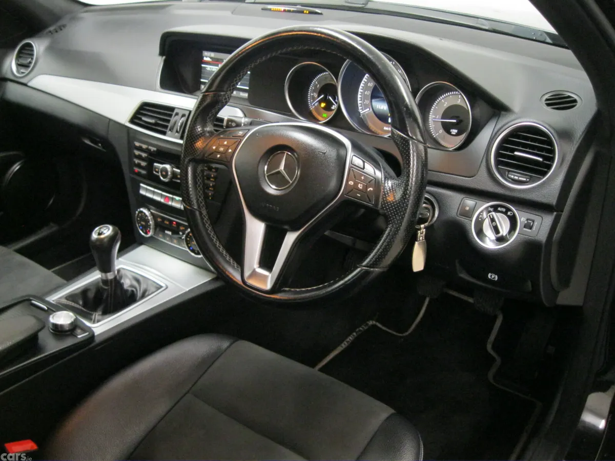 Mercedes-Benz C-Class Saloon, Diesel, 2014, Black
