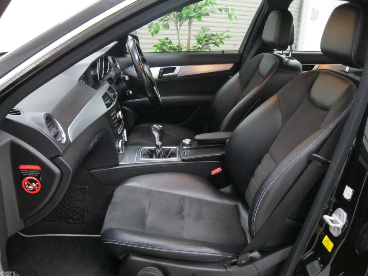 Mercedes-Benz C-Class Saloon, Diesel, 2014, Black