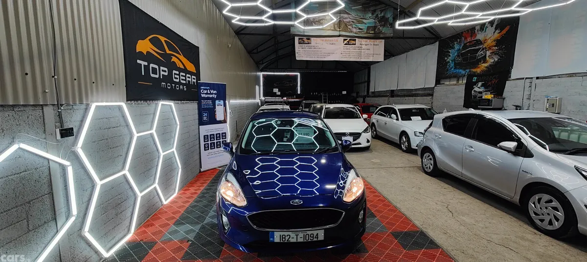 Ford Fiesta Hatchback, Petrol, 2018, Blue