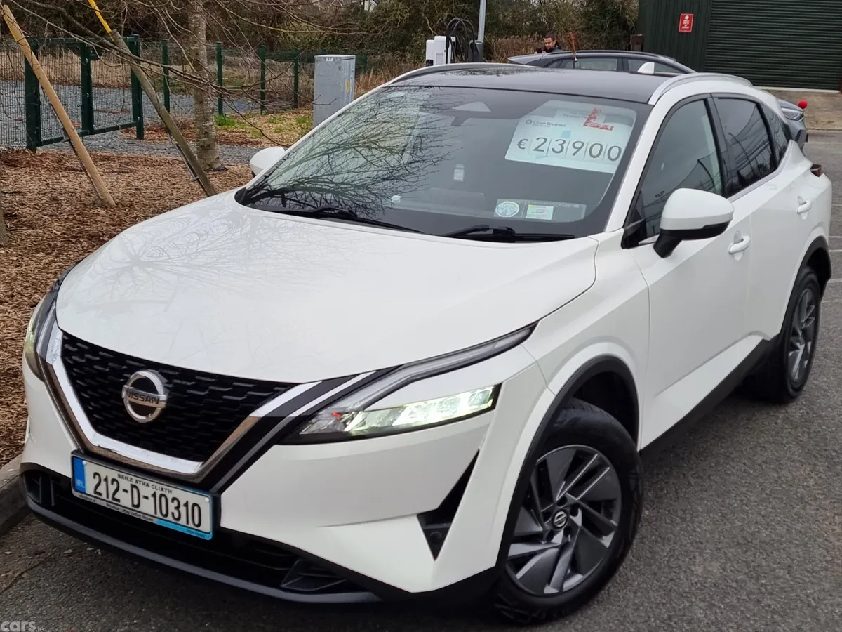 Nissan Qashqai MPV, Petrol Hybrid, 2021, White