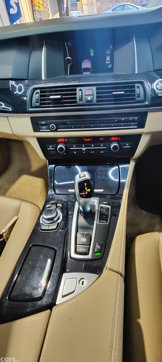 BMW 5-Series Saloon, Diesel, 2014, Blue