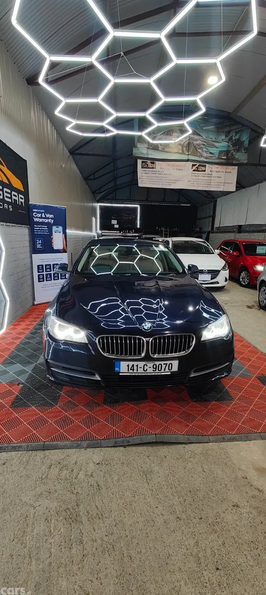 BMW 5-Series Saloon, Diesel, 2014, Blue