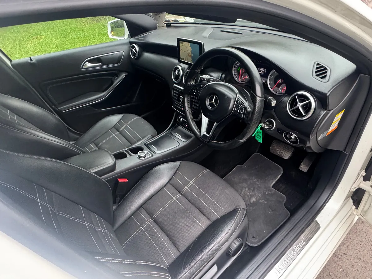 Mercedes-Benz A-Class Hatchback, Petrol, 2014, White
