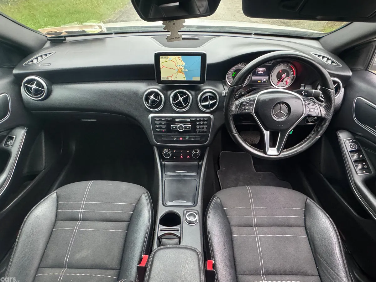 Mercedes-Benz A-Class Hatchback, Petrol, 2014, White