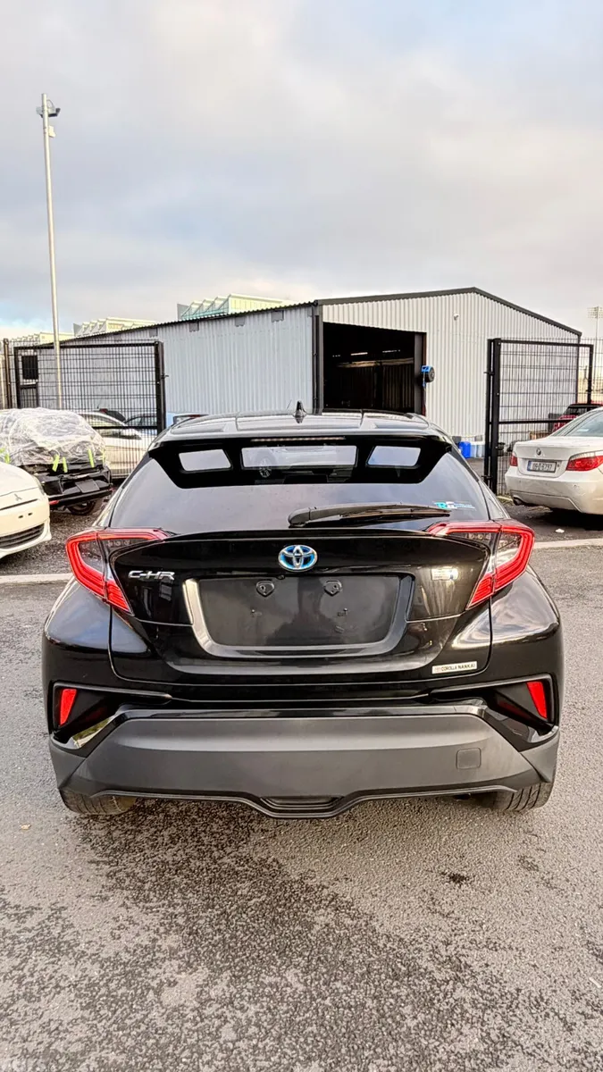 Toyota C-HR SUV, Petrol Hybrid, 2019, Black