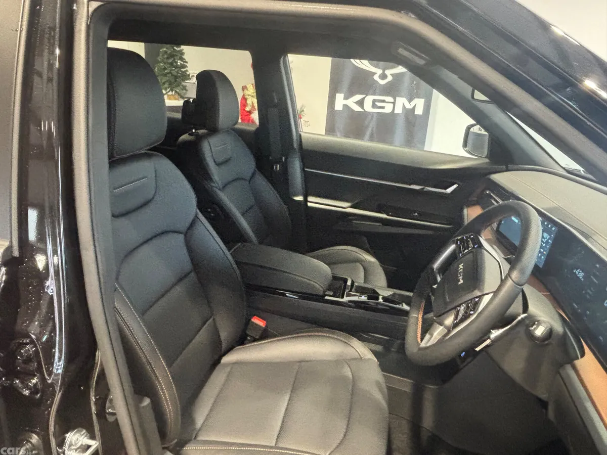 KGM Torres SUV, Petrol Hybrid, 2026, Black