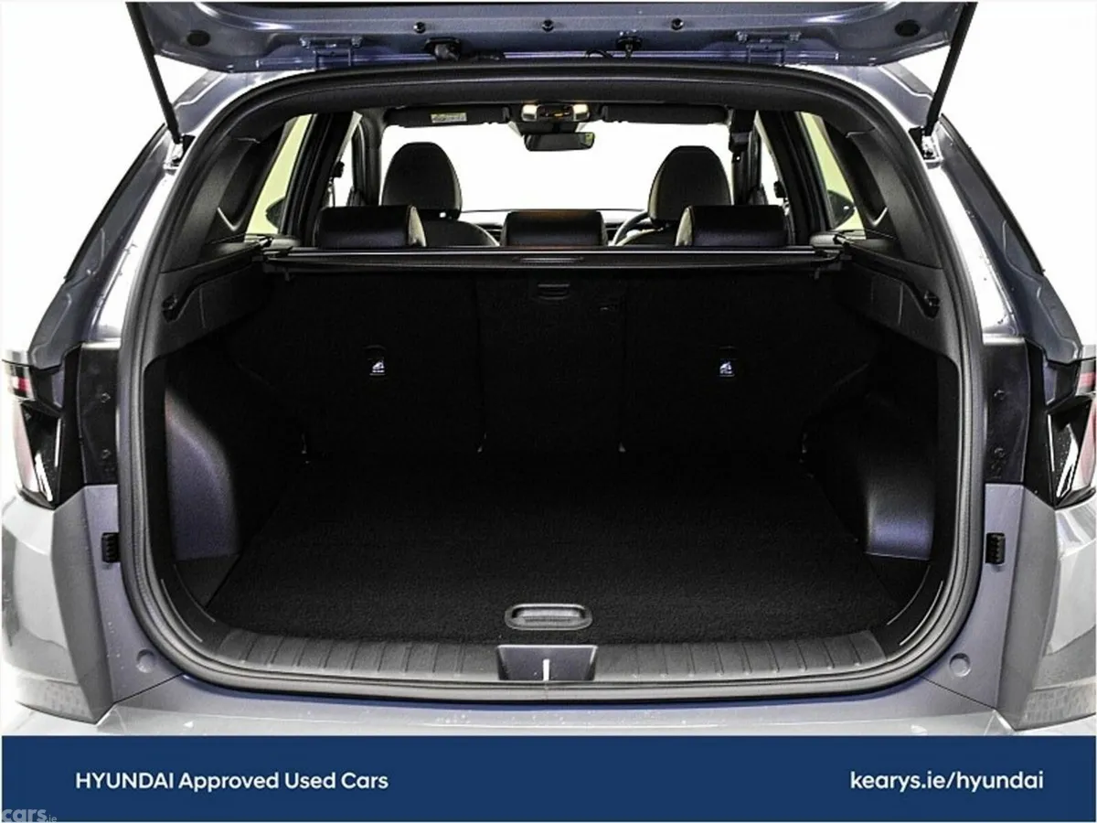 Hyundai Tucson SUV, Petrol Plug-in Hybrid, 2023, Grey