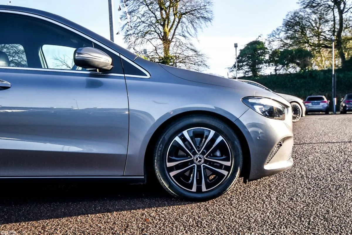 Mercedes-Benz B-Class MPV, Diesel, 2023, Grey