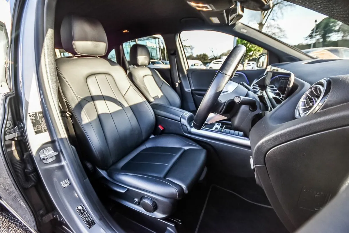 Mercedes-Benz B-Class MPV, Diesel, 2023, Grey