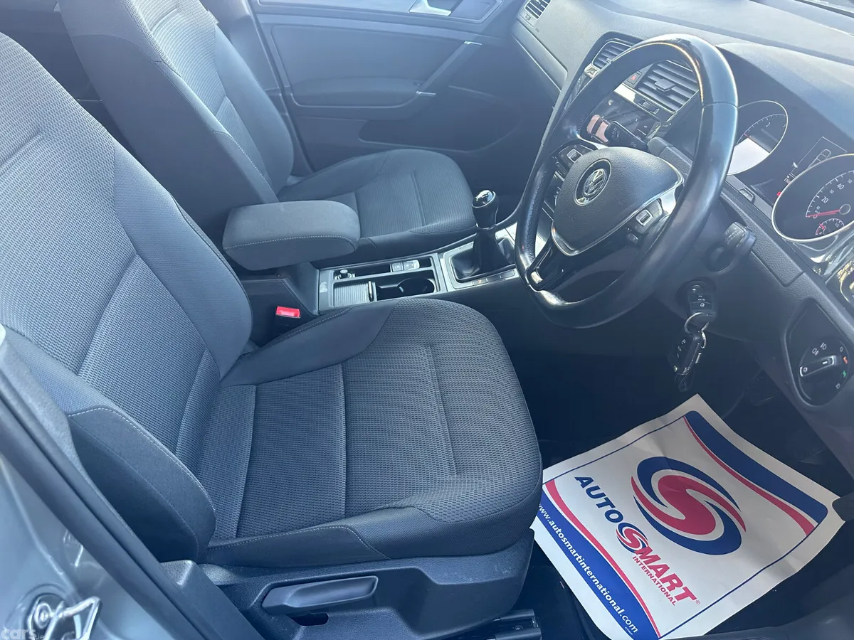 Volkswagen Golf Hatchback, Diesel, 2019, Grey