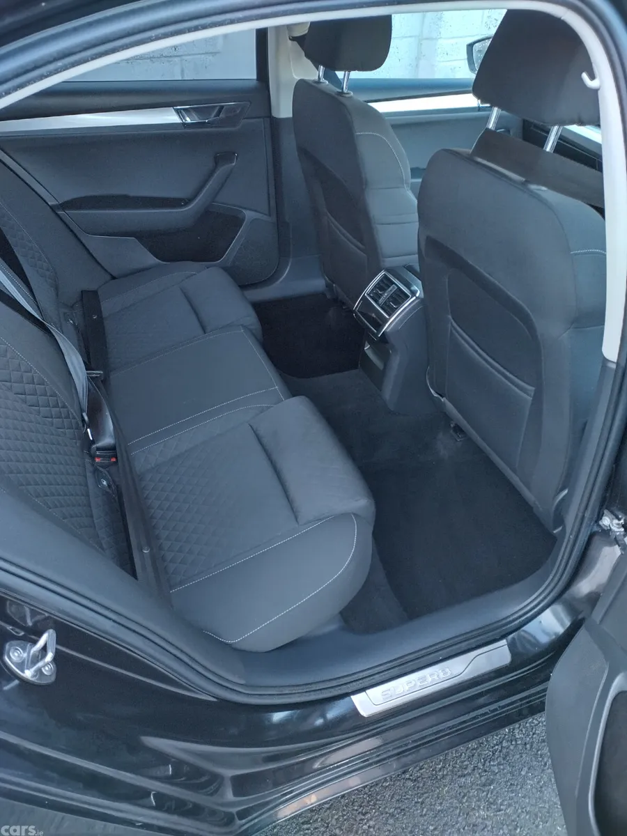 Skoda Superb Saloon, Diesel, 2021, Black