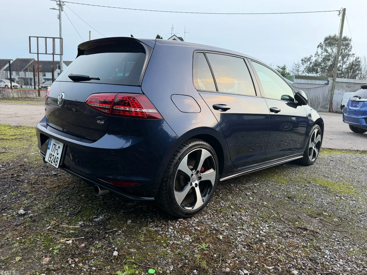 Volkswagen Golf Hatchback, Petrol, 2017, Blue