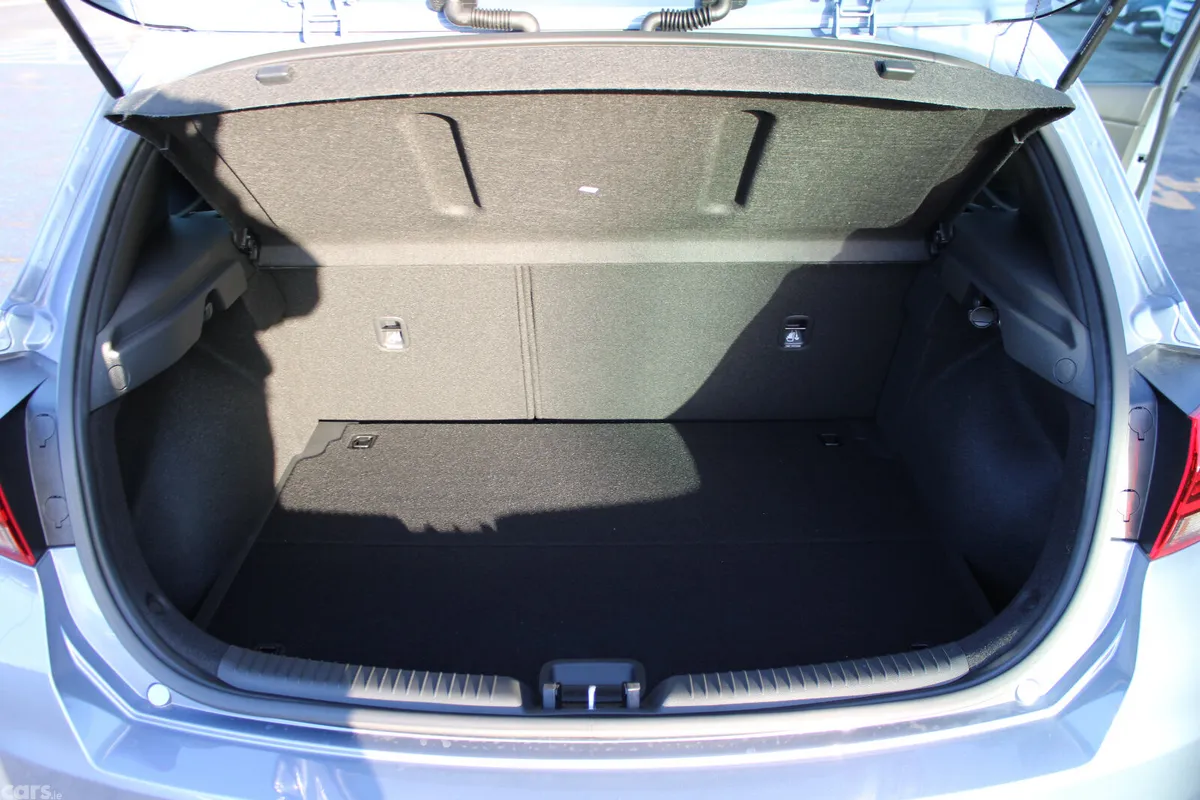 Hyundai i30 Hatchback, Petrol, 2025, Blue