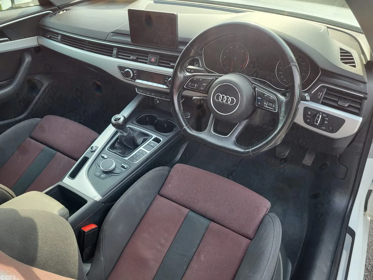 Audi A4 Saloon, Petrol, 2017, White