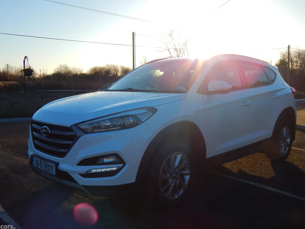 Hyundai Tucson SUV, Diesel, 2016, White