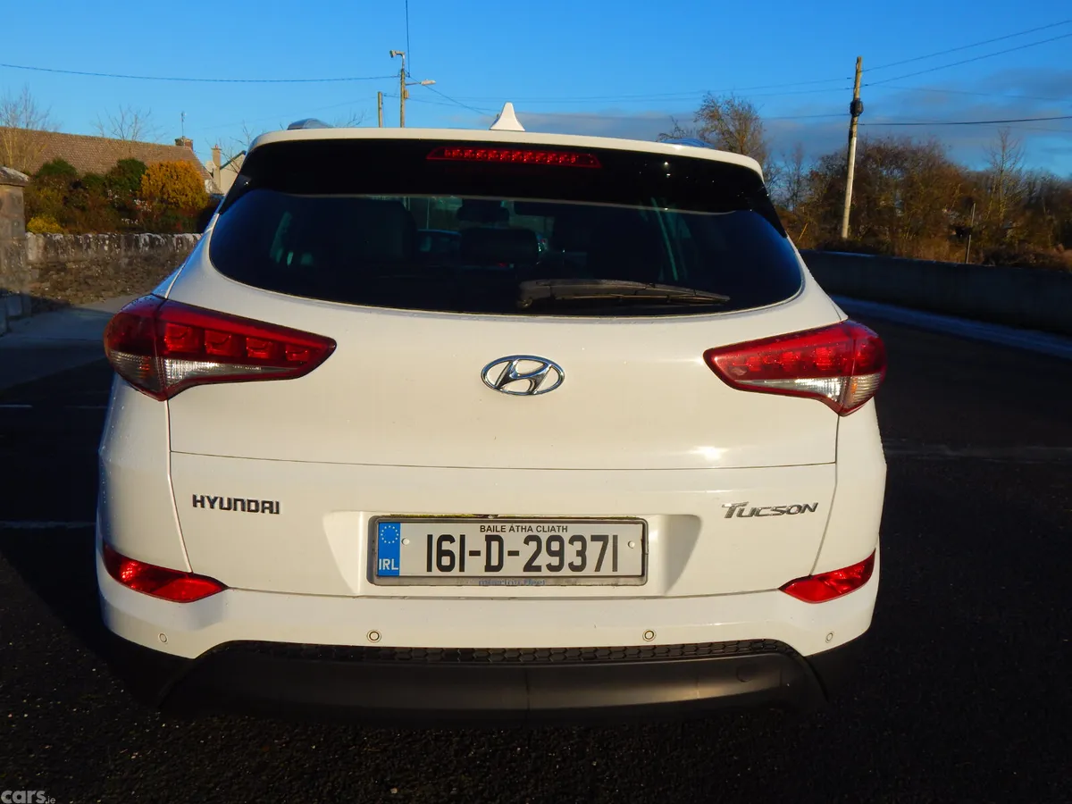Hyundai Tucson SUV, Diesel, 2016, White