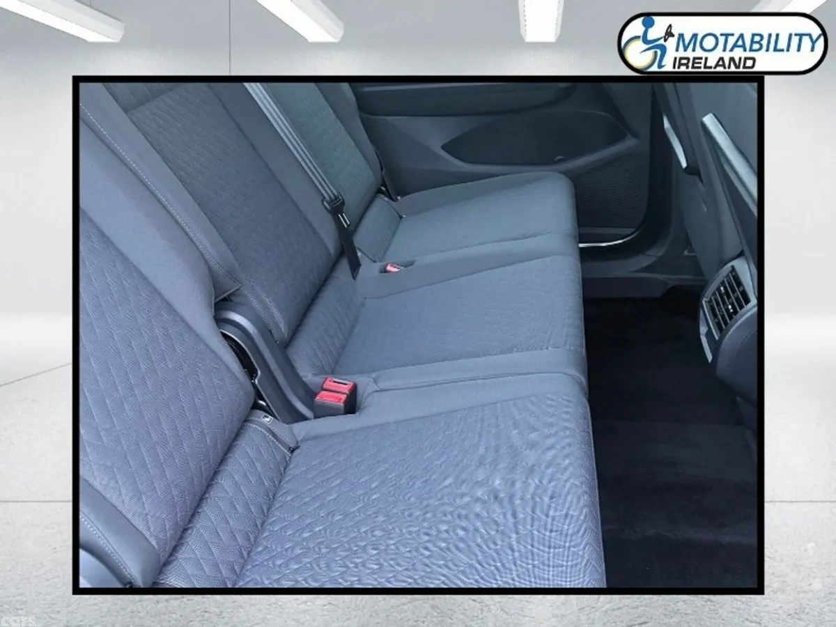 Volkswagen Caddy Maxi Life MPV, Petrol Plug-in Hybrid, 2026, Grey