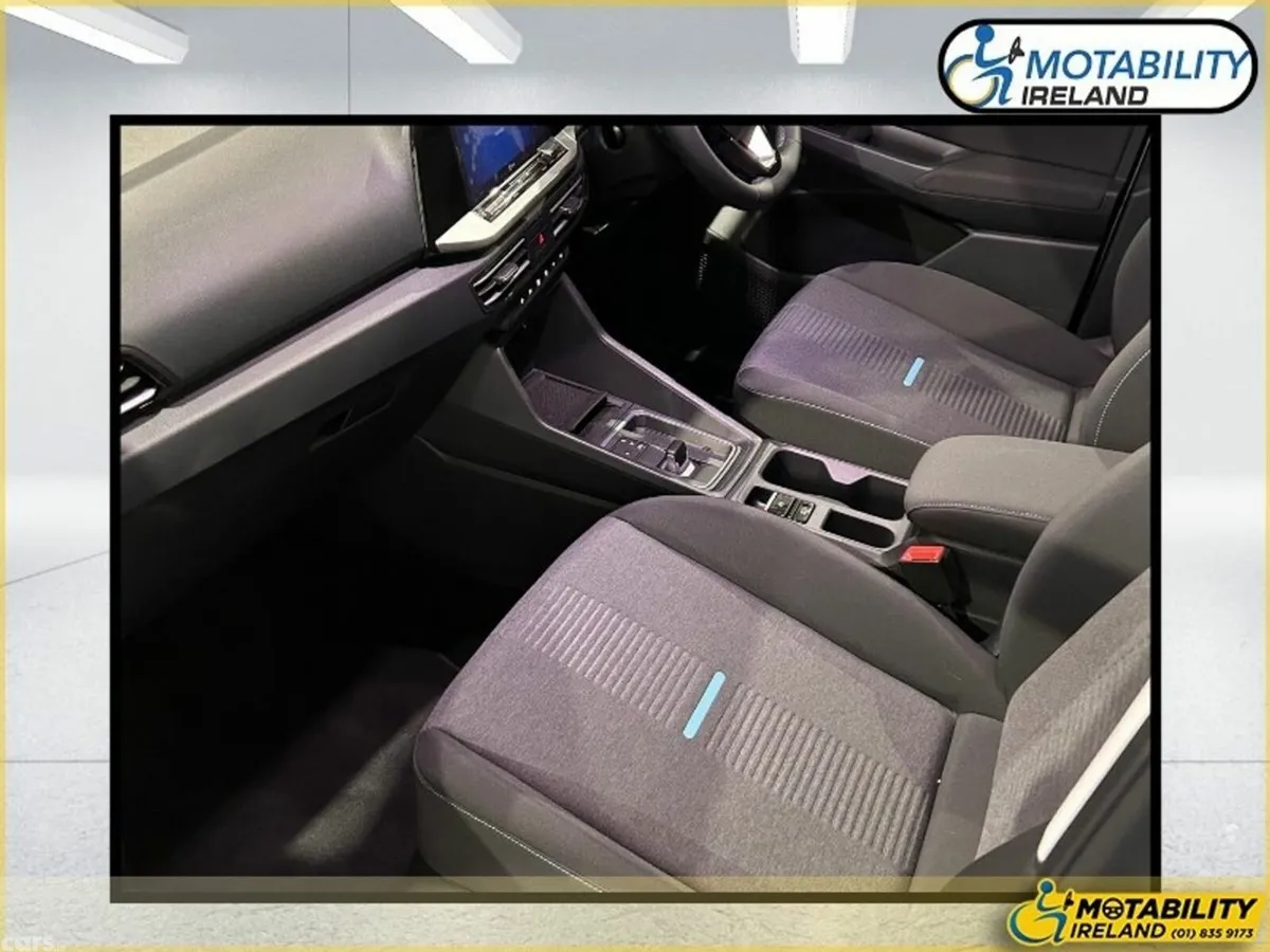 Ford Tourneo Connect MPV, Diesel, 2026, Navy