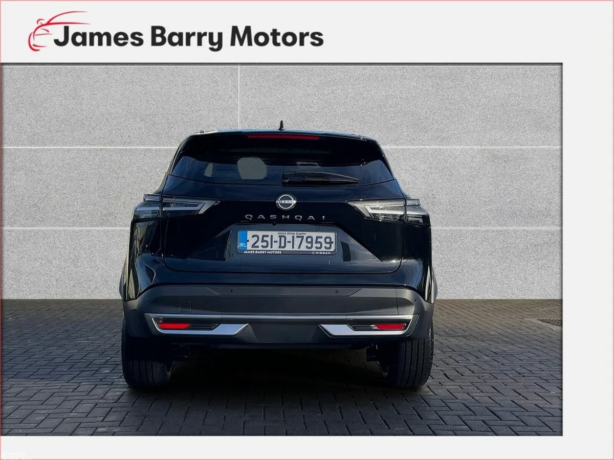 Nissan Qashqai MPV, Petrol Hybrid, 2025, Black