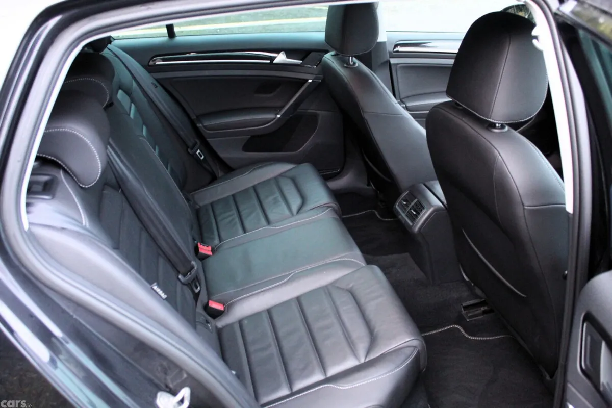 Volkswagen Golf Hatchback, Diesel, 2020, Black