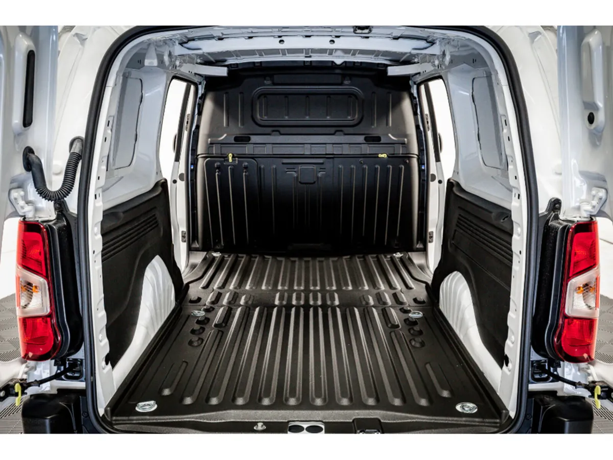 Citroen Berlingo Van, Diesel, 2026, White
