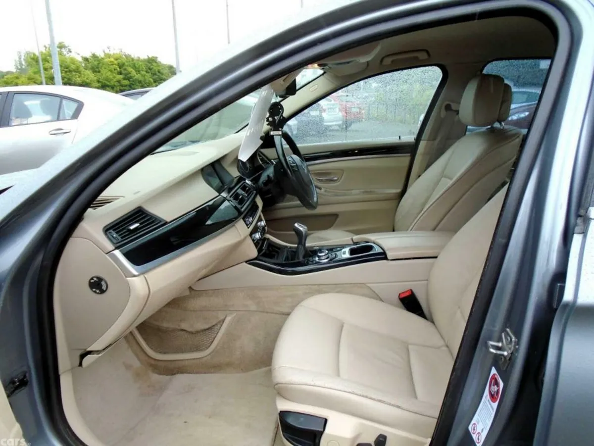 BMW 5-Series Saloon, Diesel, 2010, Grey