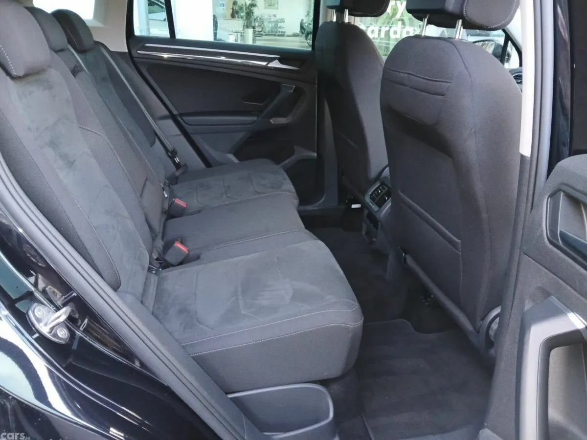 Volkswagen Tiguan SUV, Diesel, 2022, Black