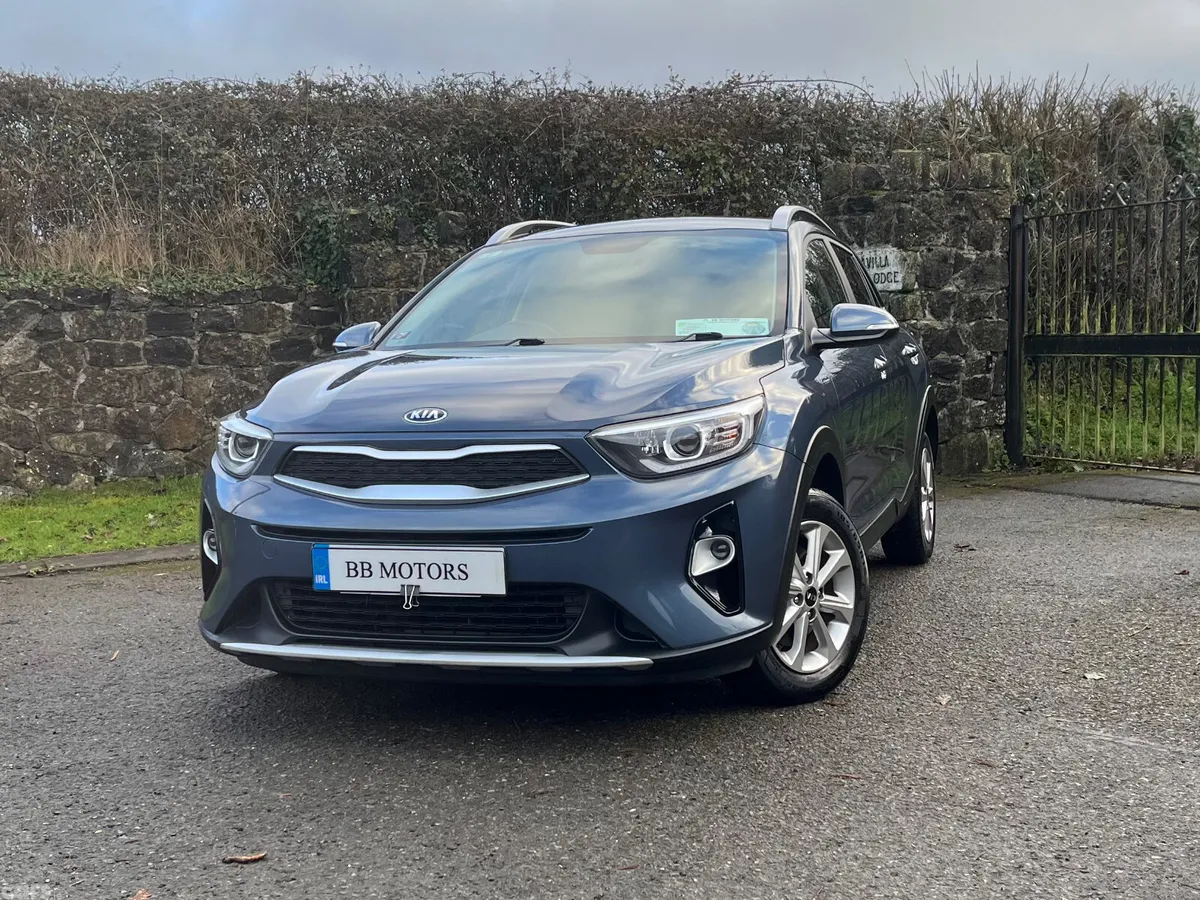 Kia Stonic Estate/Jeep, Petrol, 2020, Blue