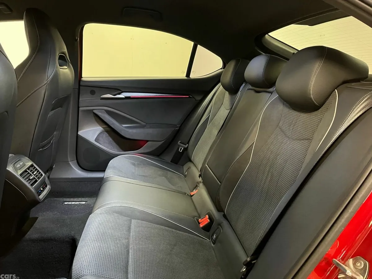 Skoda Superb Saloon, Diesel, 2025, Red