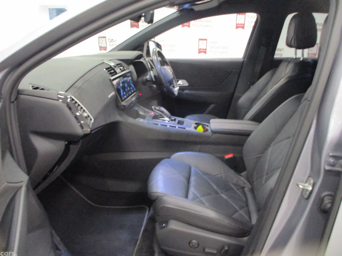 DS Automobiles DS 7 MPV, Petrol Plug-in Hybrid, 2022, Grey