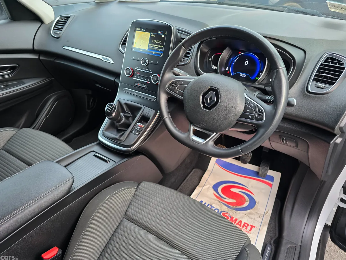 Renault Grand Scenic MPV, Diesel, 2020, White