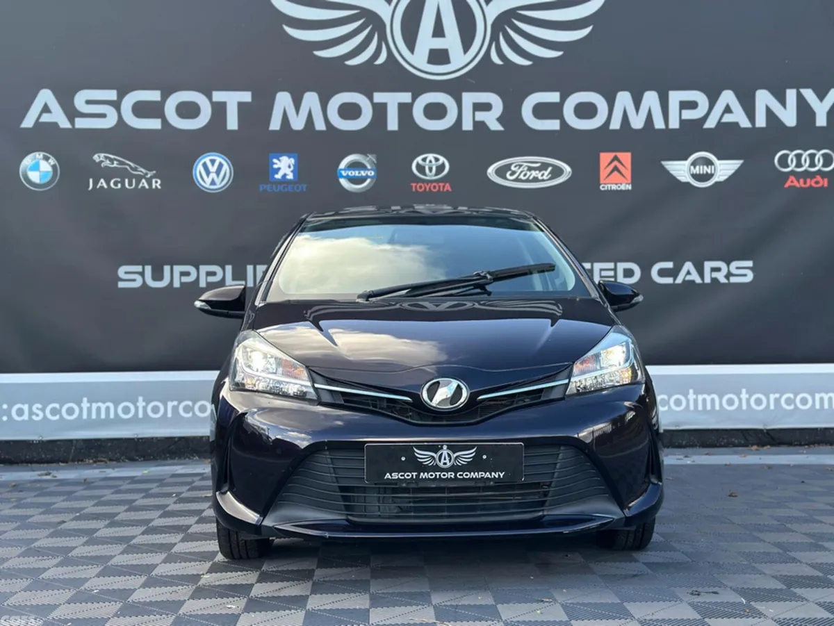 Toyota Vitz Hatchback, Petrol, 2016, Purple