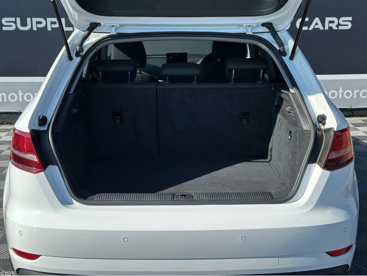 Audi A3 Hatchback, Diesel, 2017, White