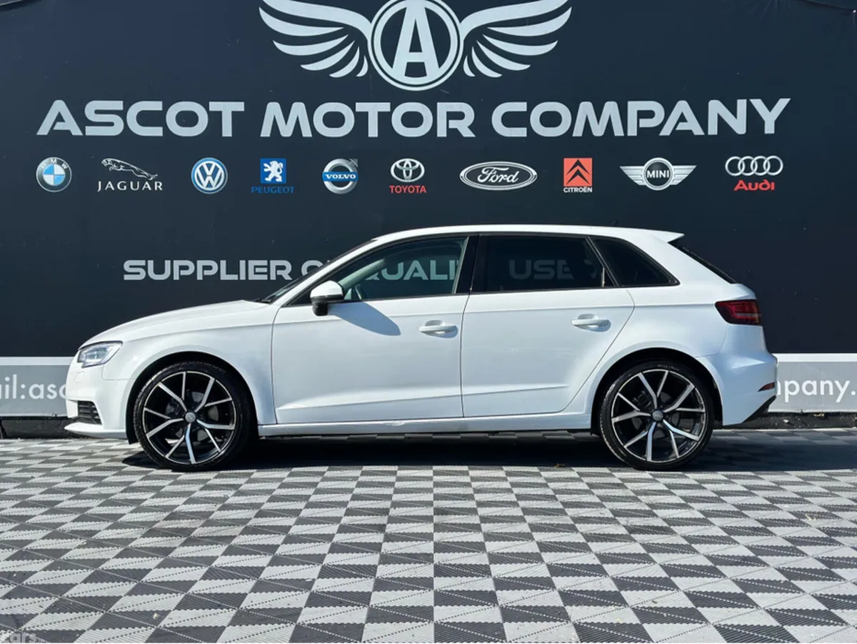 Audi A3 Hatchback, Diesel, 2017, White