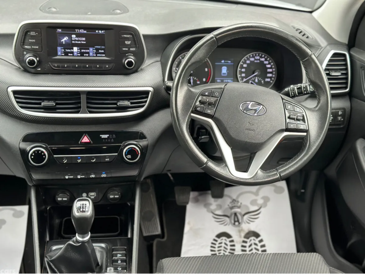 Hyundai Tucson MPV, Diesel, 2019, Grey
