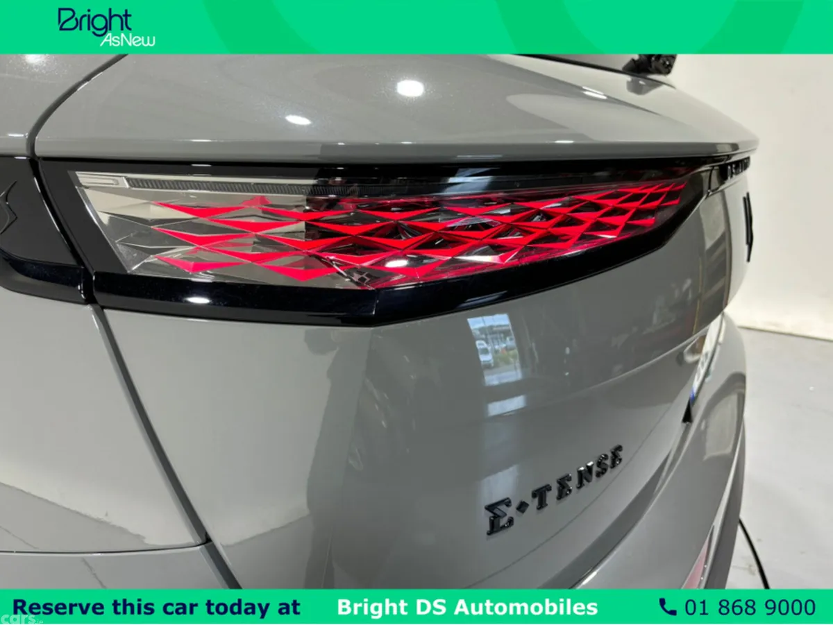 DS Automobiles DS 7 MPV, Petrol Plug-in Hybrid, 2023, Grey