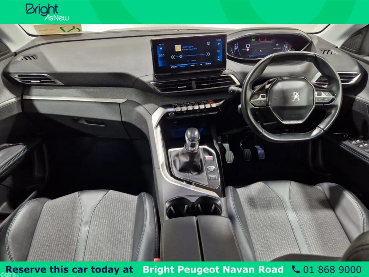 Peugeot 3008 MPV, Diesel, 2022, Red