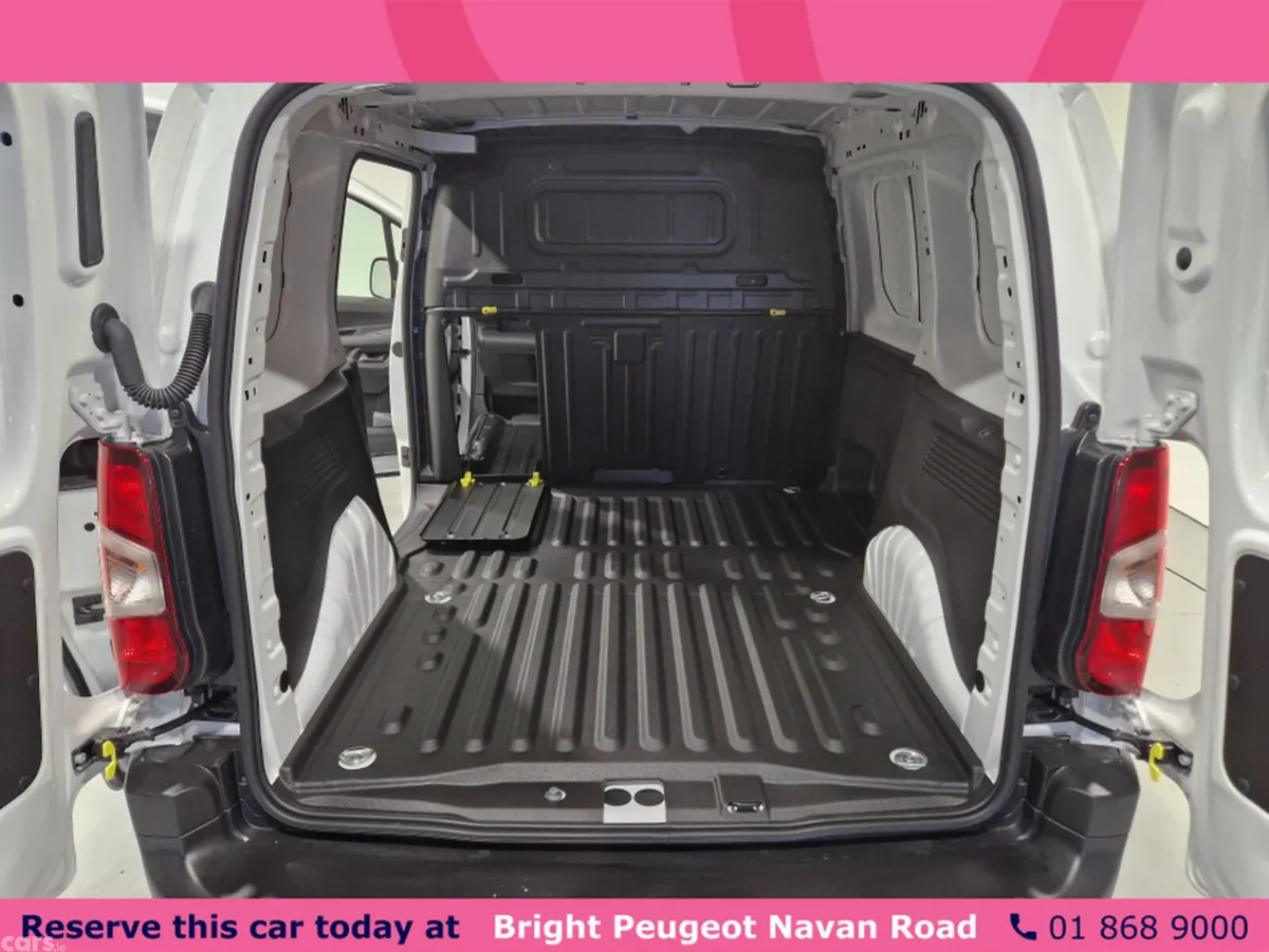 Peugeot Partner Van, Diesel, 2024, White